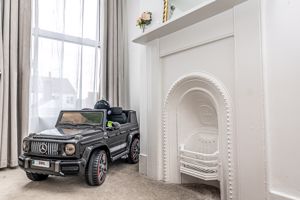 .- click for photo gallery